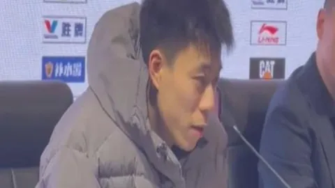 铁壁防线迎战客场疲兵，王者归来能否点燃复仇战火？